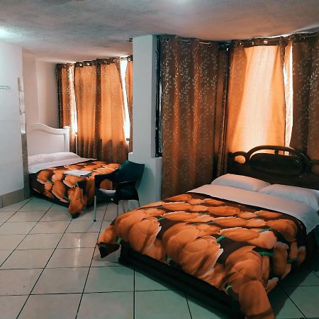 Hostal Ajavi Del Sur Quito Exteriör bild