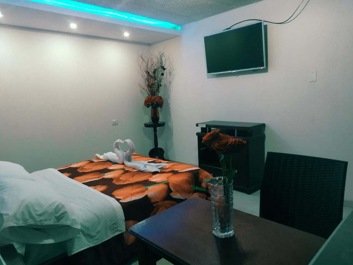 Hostal Ajavi Del Sur Quito Exteriör bild