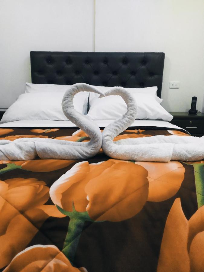 Hostal Ajavi Del Sur Quito Exteriör bild